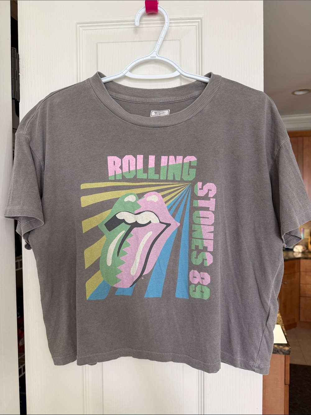 American Eagle Tailgate Cropped Rolling Stones Tee